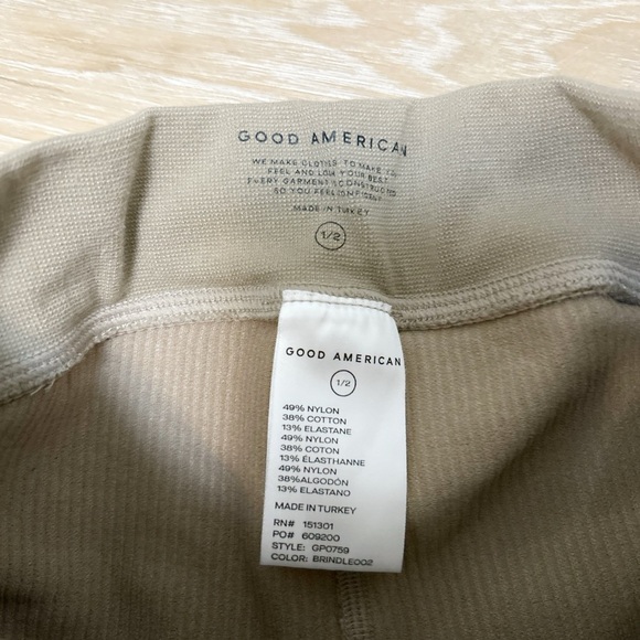 Good American Seamless Chunky Rib Legging High Rise Brindle Beige 1/2 S/M - Picture 7 of 8